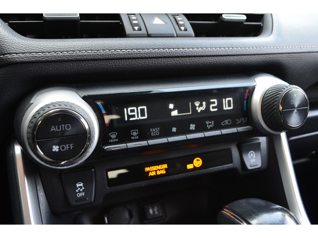 Toyota RAV4 2.0 VVT-iE Dynamic LED Camera Navi Trekhaak