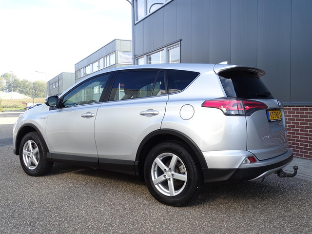 Toyota RAV4 2.5 Hybrid AWD Executive Business Automaat, Navigatie, Multimedia, Airco ECC, CruiseControl, Parkeersensoren, Trekhaak, Xenon, L