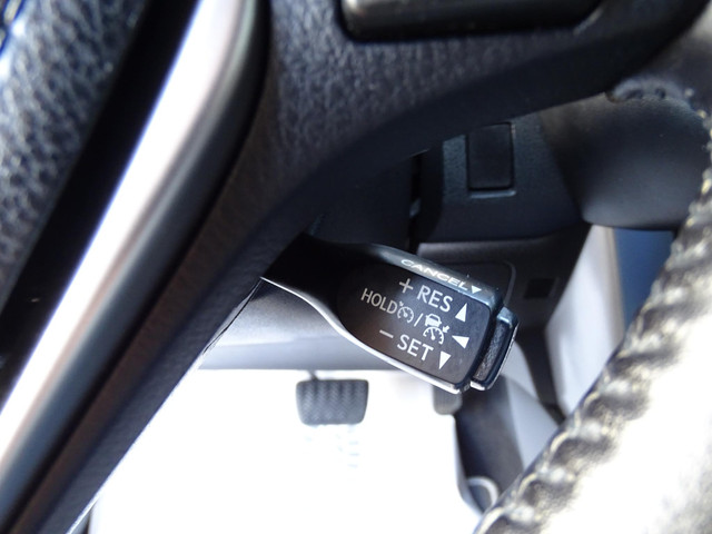 Toyota RAV4 2.5 Hybrid AWD Executive Business Automaat, Navigatie, Multimedia, Airco ECC, CruiseControl, Parkeersensoren, Trekhaak, Xenon, L
