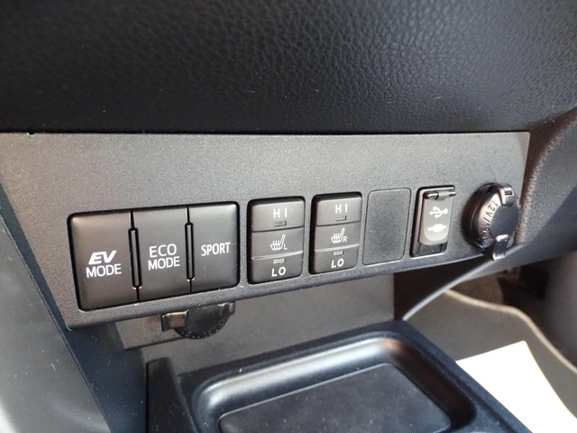 Toyota RAV4 2.5 Hybrid AWD Executive Business Automaat, Navigatie, Multimedia, Airco ECC, CruiseControl, Parkeersensoren, Trekhaak, Xenon, L