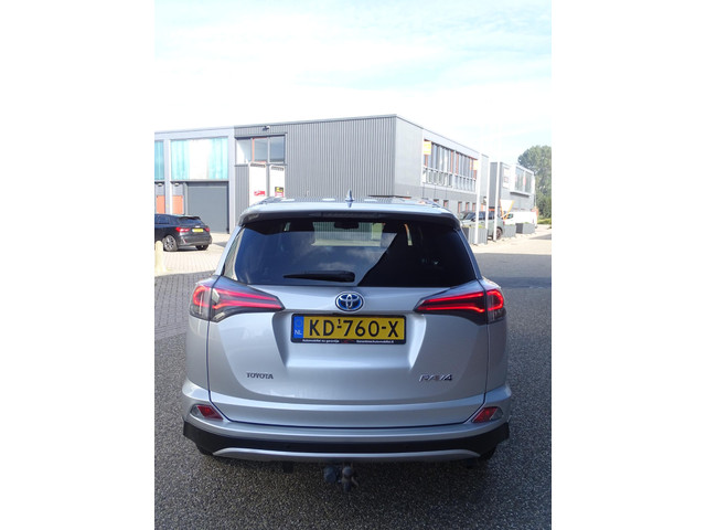 Toyota RAV4 2.5 Hybrid AWD Executive Business Automaat, Navigatie, Multimedia, Airco ECC, CruiseControl, Parkeersensoren, Trekhaak, Xenon, L