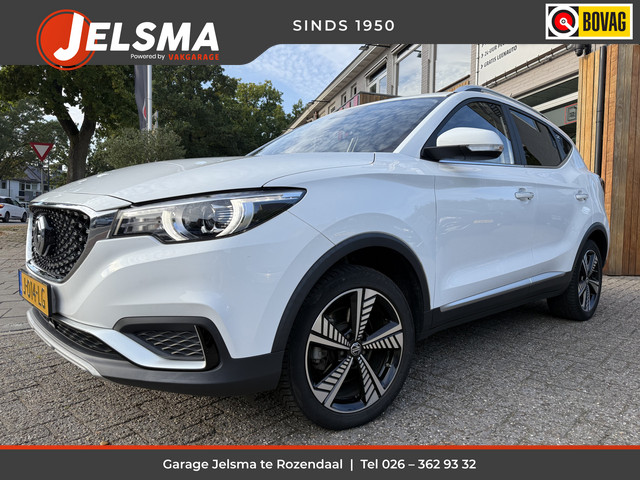 mg-zs-ev-mg-luxury-45-kwh-aut.--pano---camera---carplay