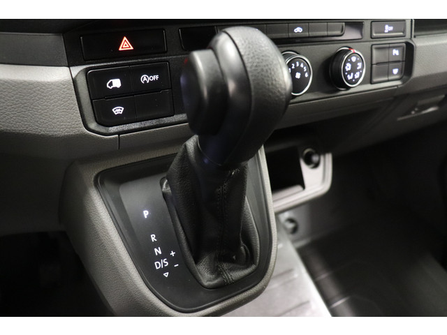 Volkswagen Crafter 2.0 TDI 140PK Automaat L3H3 EURO 6 - Airco - Navi - Cruise - Massage - €14.499,- Excl.