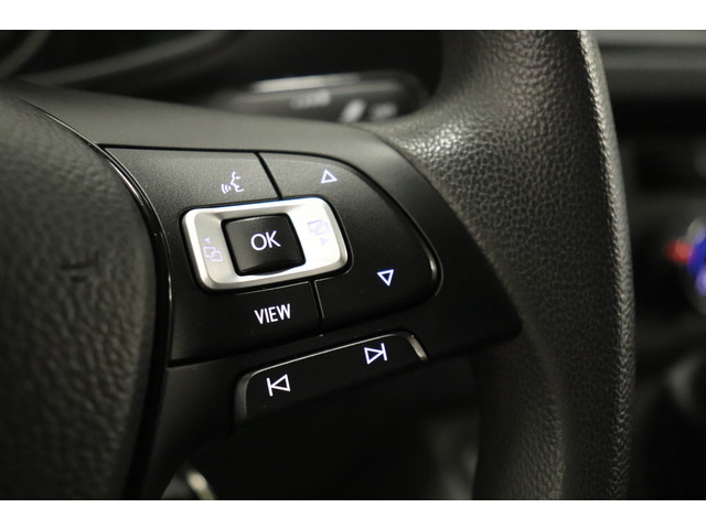 Volkswagen Crafter 2.0 TDI 140PK Automaat L3H3 EURO 6 - Airco - Navi - Cruise - Massage - €14.499,- Excl.