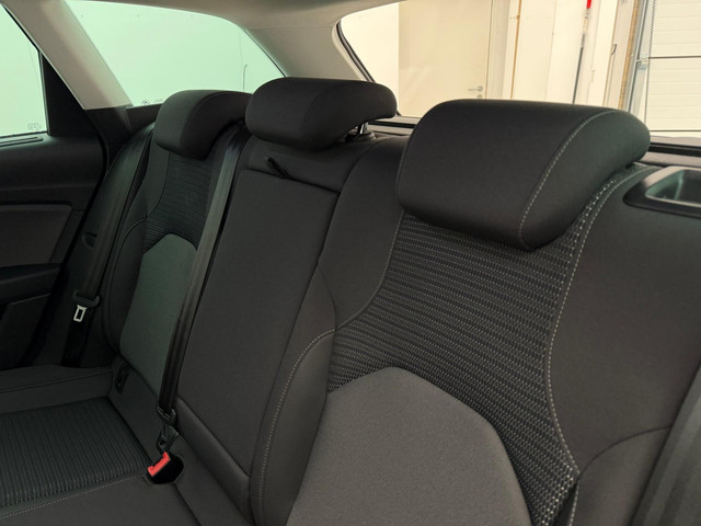Seat Leon ST 1.4 EcoTSI Xcellence Automaat | Adaptive Cruise Control | Parkeersensoren | Stoelverwarming | Trekhaak