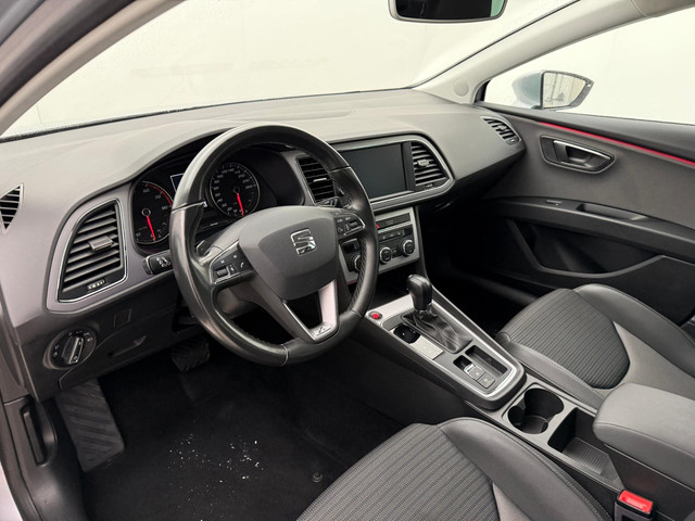 Seat Leon ST 1.4 EcoTSI Xcellence Automaat | Adaptive Cruise Control | Parkeersensoren | Stoelverwarming | Trekhaak