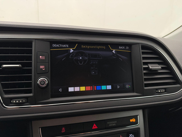 Seat Leon ST 1.4 EcoTSI Xcellence Automaat | Adaptive Cruise Control | Parkeersensoren | Stoelverwarming | Trekhaak