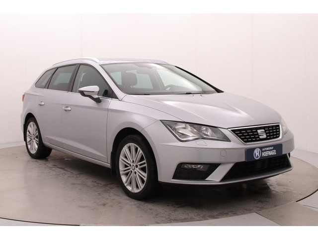 Seat Leon ST 1.4 EcoTSI Xcellence Automaat | Adaptive Cruise Control | Parkeersensoren | Stoelverwarming | Trekhaak