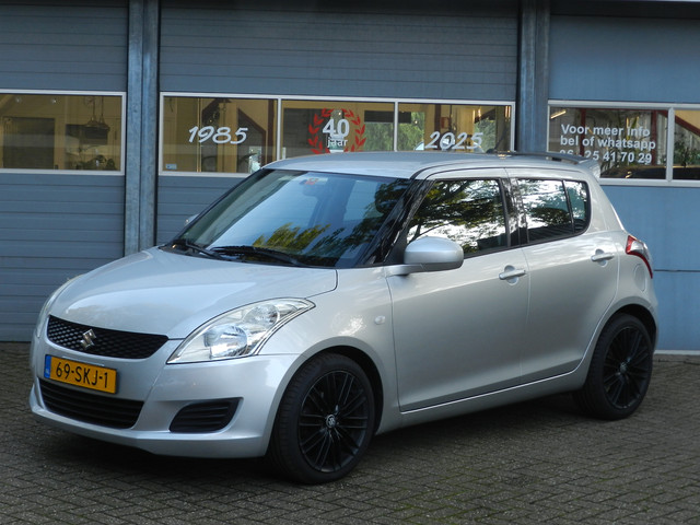 suzuki-swift-1.2-comfort-easss-sport-stoel-verwarming-lmv-17-metallic-lak