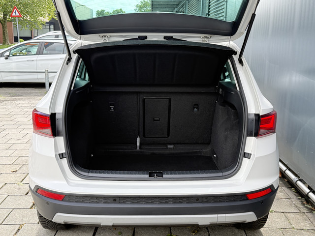 Seat Ateca BWJ 2020 | 1.5 TSI 150PK Style Bus Intense AUTOMAAT | CLIMA | NAVI | CARPLAY | CAMERA | PDC | LED | PRIVACY GLASS |