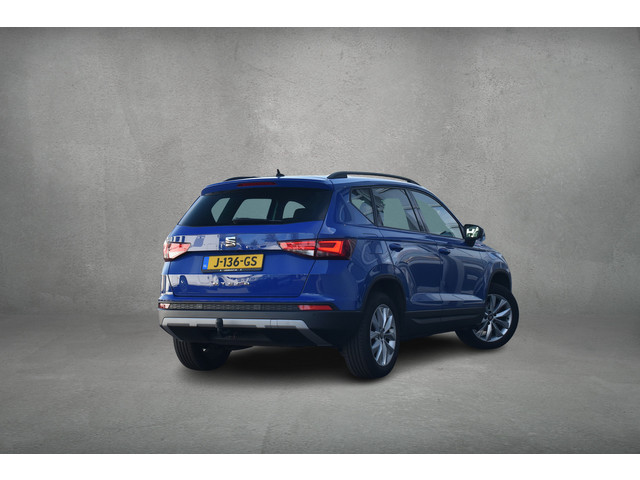 Seat Ateca 1.0 EcoTSI Style Business Intense | Trekhaak | Apple CarPlay | Camera | Climate