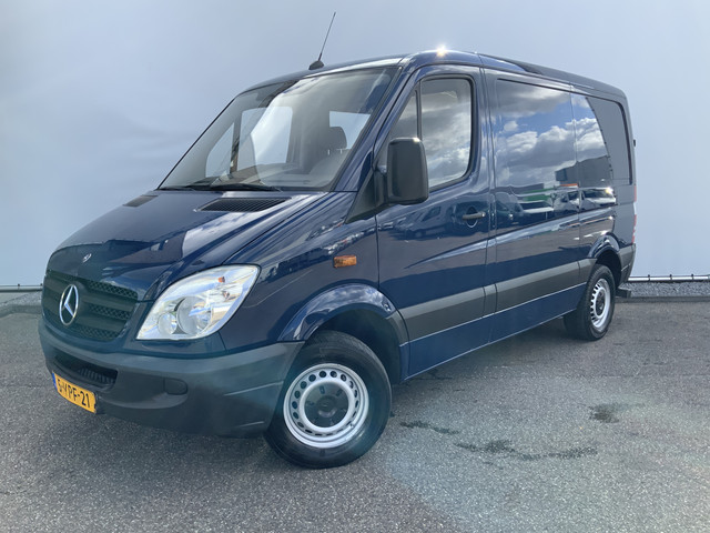 mercedes-benz-sprinter-210-2.2-cdi-325-l1h1-airco-cruise-3-zits-opstap-balk-euro-5