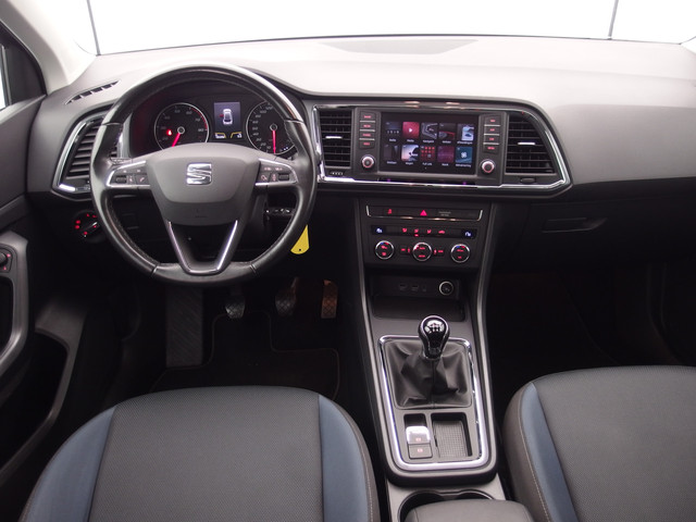 Seat Ateca 1.0 EcoTSI Style TREKHAAK   CAMERA   CARPLAY   NAVI   CLIMA   PDC   BLUETOOTH   CRUISE   NL-AUTO