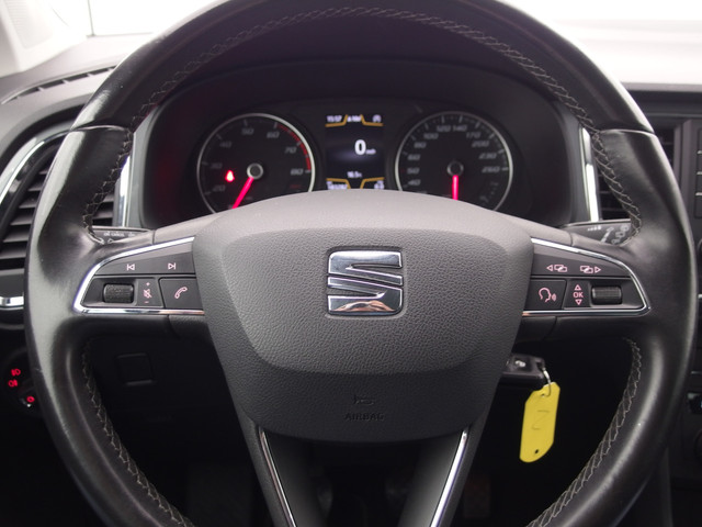 Seat Ateca 1.0 EcoTSI Style TREKHAAK   CAMERA   CARPLAY   NAVI   CLIMA   PDC   BLUETOOTH   CRUISE   NL-AUTO