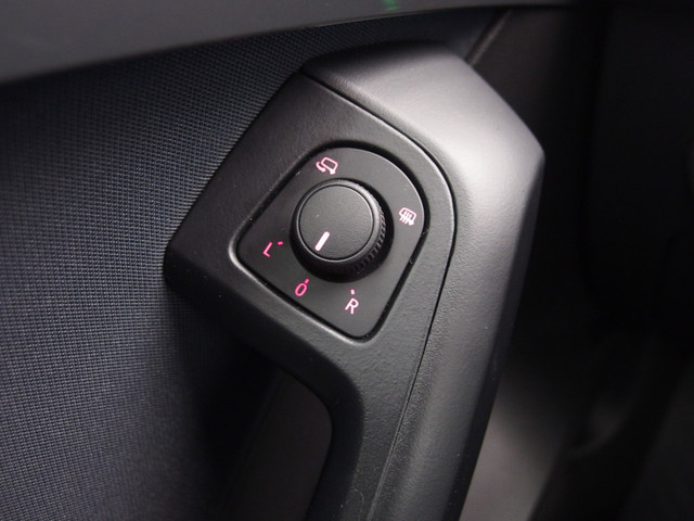 Seat Ateca 1.0 EcoTSI Style TREKHAAK   CAMERA   CARPLAY   NAVI   CLIMA   PDC   BLUETOOTH   CRUISE   NL-AUTO