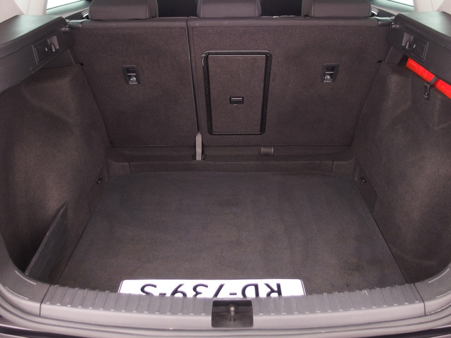 Seat Ateca 1.0 EcoTSI Style TREKHAAK   CAMERA   CARPLAY   NAVI   CLIMA   PDC   BLUETOOTH   CRUISE   NL-AUTO