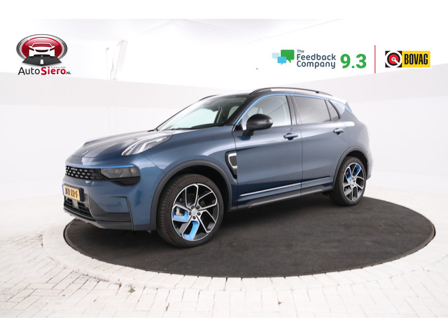 lynk--co-01-1.5-660-camera--panorama-dak--apple-carplay