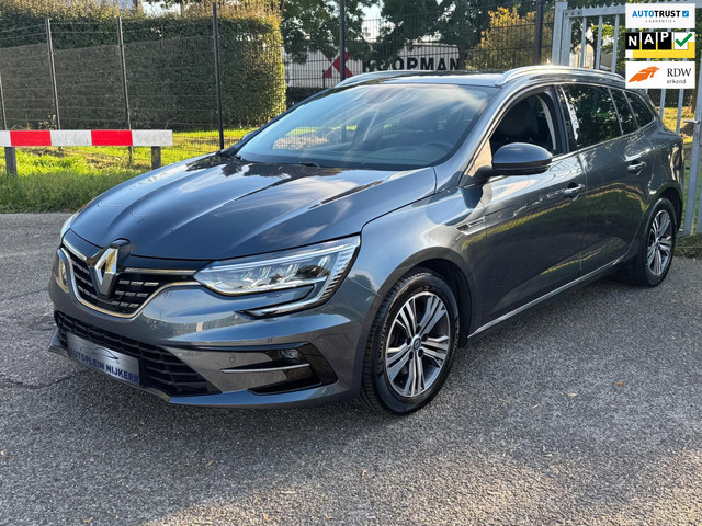 renault-megane-e-tech-estate-1.6-plug-in-hybrid-160-intens-led-1-eig