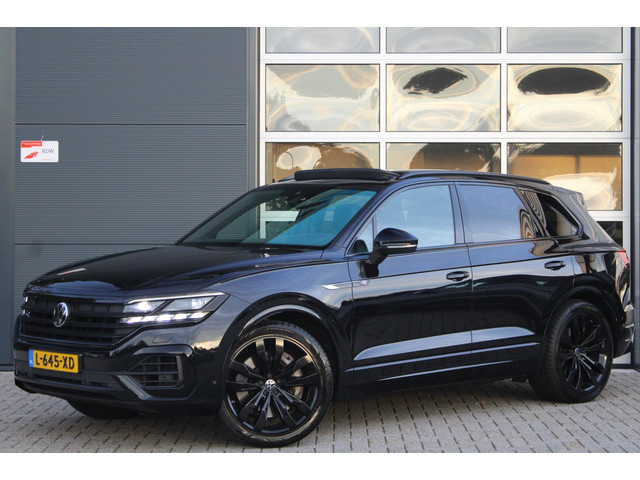 volkswagen-touareg-3.0-tsi-4motion-r-462pk-ehybrid---pano---elek.-trekhaak---hud