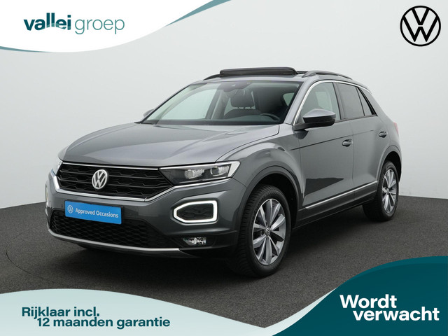 volkswagen-t-roc-1.5-tsi-150-pk-dsg-sport-business-r---panoramadak---trekhaak---stoelverwarming---adaptive-cruise---achteruitrijcamera---17-inch