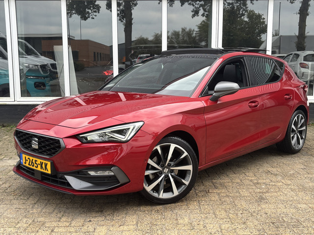 seat-leon-1.5-etsi-fr-launch-edition---pano---stuur-verwarming---stoel-verwarming---parkeer-camera