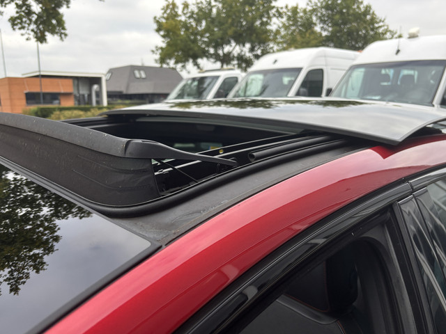 Seat Leon 1.5 eTSI FR Launch Edition | Pano | Stuur Verwarming | Stoel Verwarming | Parkeer Camera