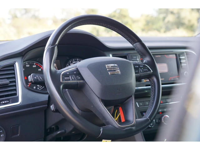 Seat Ateca 1.5 TSI Style 150pk Business Intense - Magic Black - Carplay Parkpilot