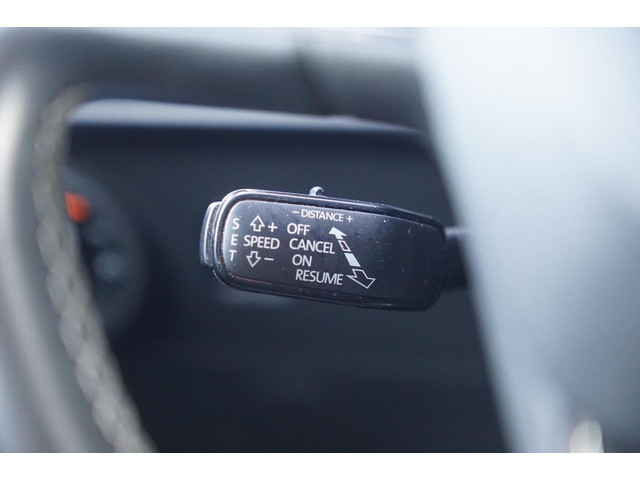 Seat Ateca 1.5 TSI Style 150pk Business Intense - Magic Black - Carplay Parkpilot
