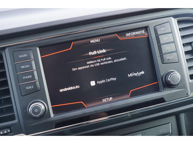 Seat Ateca 1.5 TSI Style 150pk Business Intense - Magic Black - Carplay Parkpilot