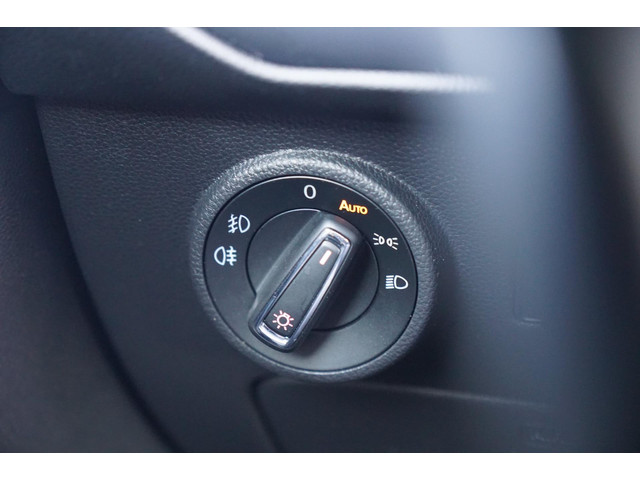 Seat Ateca 1.5 TSI Style 150pk Business Intense - Magic Black - Carplay Parkpilot