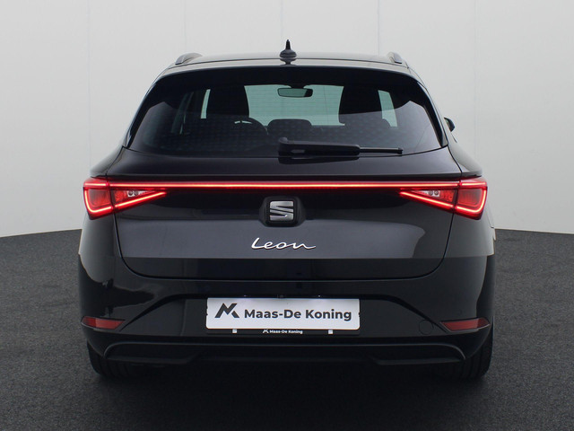 Seat Leon Sportstourer 1.5 eTSI 150PK Style DSG · Camera + Parkeersensoren · Apple Android · LED · Garantie t m 30-05-2029 of 100.000km