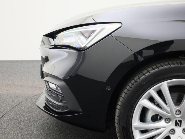 Seat Leon Sportstourer 1.5 eTSI 150PK Style DSG · Camera + Parkeersensoren · Apple Android · LED · Garantie t m 30-05-2029 of 100.000km