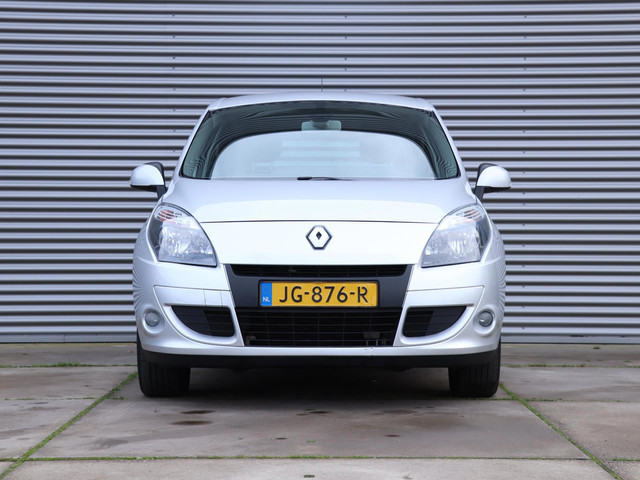renault-scnic-2.0-dynamique-automaat-trekhaakparkeersens.stoelverw.