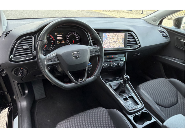 Seat Leon ST 1.4 TSI FR ACC|Carplay|Camera|DCC Zwart
