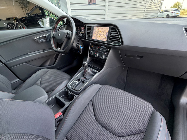 Seat Leon ST 1.4 TSI FR ACC|Carplay|Camera|DCC Zwart