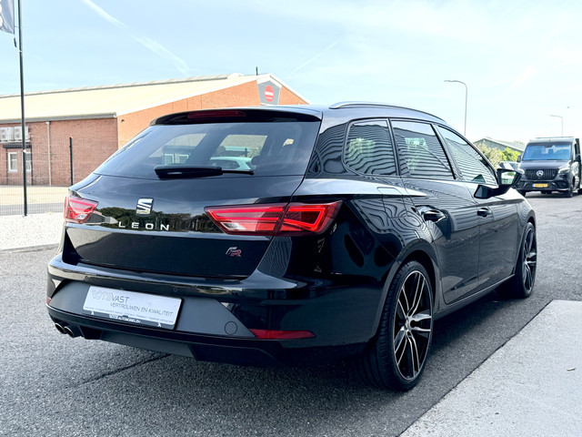 Seat Leon ST 1.4 TSI FR ACC|Carplay|Camera|DCC Zwart