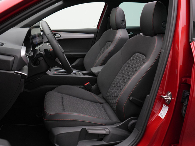 Seat Leon Sportstourer 1.0 eTSI 110 pk DSG FR Business | Panoramadak | Achteruitrijcamera | Navigatie | Adaptive Cruise