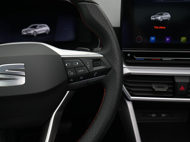 Seat Leon Sportstourer 1.0 eTSI 110 pk DSG FR Business | Panoramadak | Achteruitrijcamera | Navigatie | Adaptive Cruise