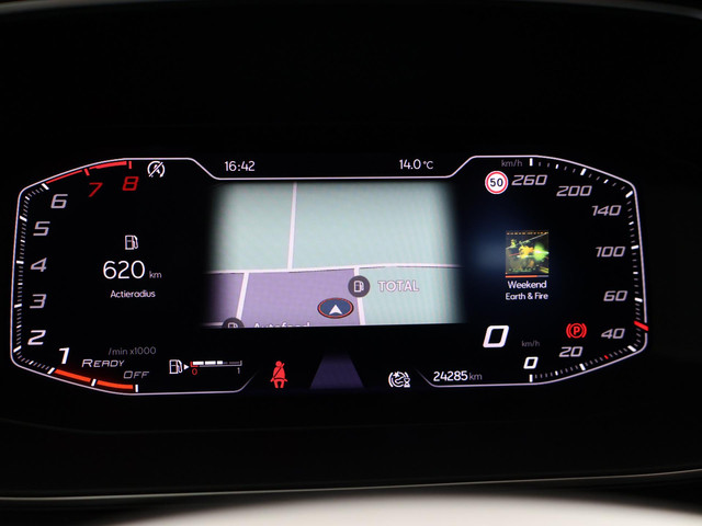 Seat Leon 1.0 TSI STYLE INTENSE + WEGKL. TREKHAAK | VIRTUAL COCKPIT | CAMERA | STOELVERW. | NAVIGATIE | CARPLAY