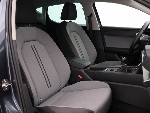 Seat Leon 1.0 TSI STYLE INTENSE + WEGKL. TREKHAAK | VIRTUAL COCKPIT | CAMERA | STOELVERW. | NAVIGATIE | CARPLAY