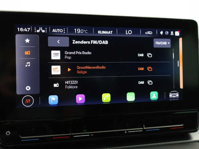 Seat Leon 1.0 TSI STYLE INTENSE + WEGKL. TREKHAAK | VIRTUAL COCKPIT | CAMERA | STOELVERW. | NAVIGATIE | CARPLAY