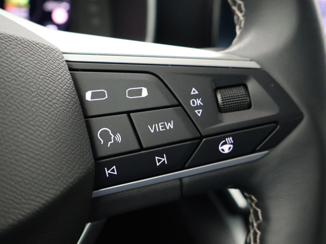 Seat Leon 1.0 TSI STYLE INTENSE + WEGKL. TREKHAAK | VIRTUAL COCKPIT | CAMERA | STOELVERW. | NAVIGATIE | CARPLAY
