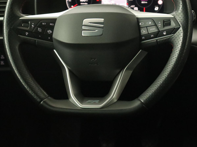Seat Leon 1.0 TSI FR Intens | Stoel & stuurverwarming | Carplay | Camera | Adaptive cruise | Navigatie | Park Assist | Digital Cockpit | K