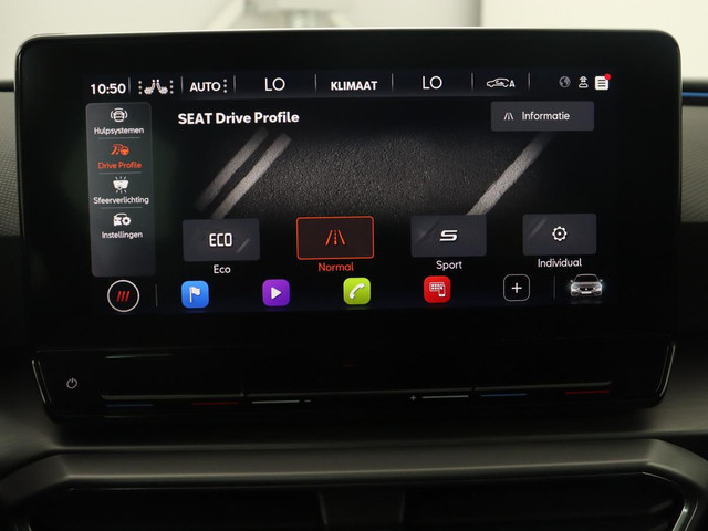 Seat Leon 1.0 TSI FR Intens | Stoel & stuurverwarming | Carplay | Camera | Adaptive cruise | Navigatie | Park Assist | Digital Cockpit | K