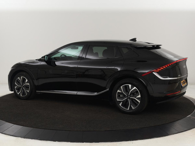 Kia EV6 Plus 58 kWh | Stoelventilatie | Leder | Warmtepomp | Adaptive cruise | Carplay | Camera | Stoel & stuurverwarming | 19'' | Sfeer