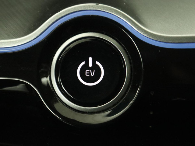 Kia EV6 Plus 58 kWh | Stoelventilatie | Leder | Warmtepomp | Adaptive cruise | Carplay | Camera | Stoel & stuurverwarming | 19'' | Sfeer