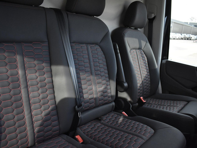 Volkswagen Crafter Bedrijfswagens Exclusive 2.0TDi 177pk Hero Edition L3H2 273918