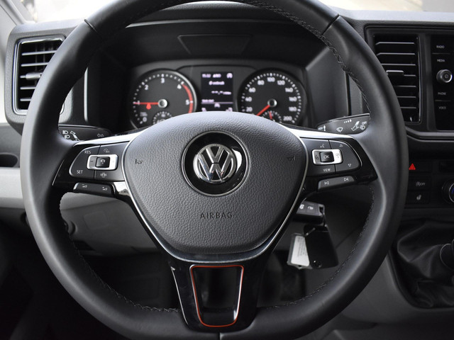 Volkswagen Crafter Bedrijfswagens Exclusive 2.0TDi 177pk Hero Edition L3H2 273918