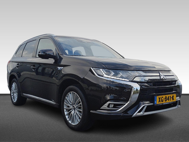 mitsubishi-outlander-2.4-phev-instyle---leder-interieur---elektrisch-bedienbare-stoelen