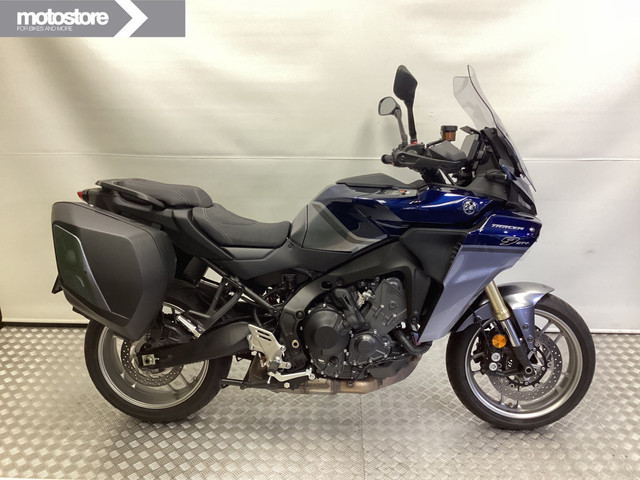 yamaha-tracer-9-gt--y-amt